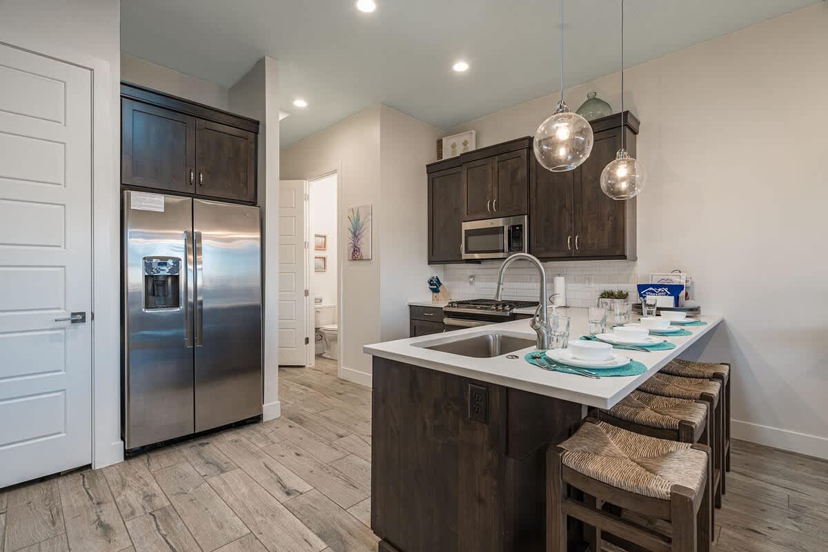 Beautiful kitchen with peninsula bar