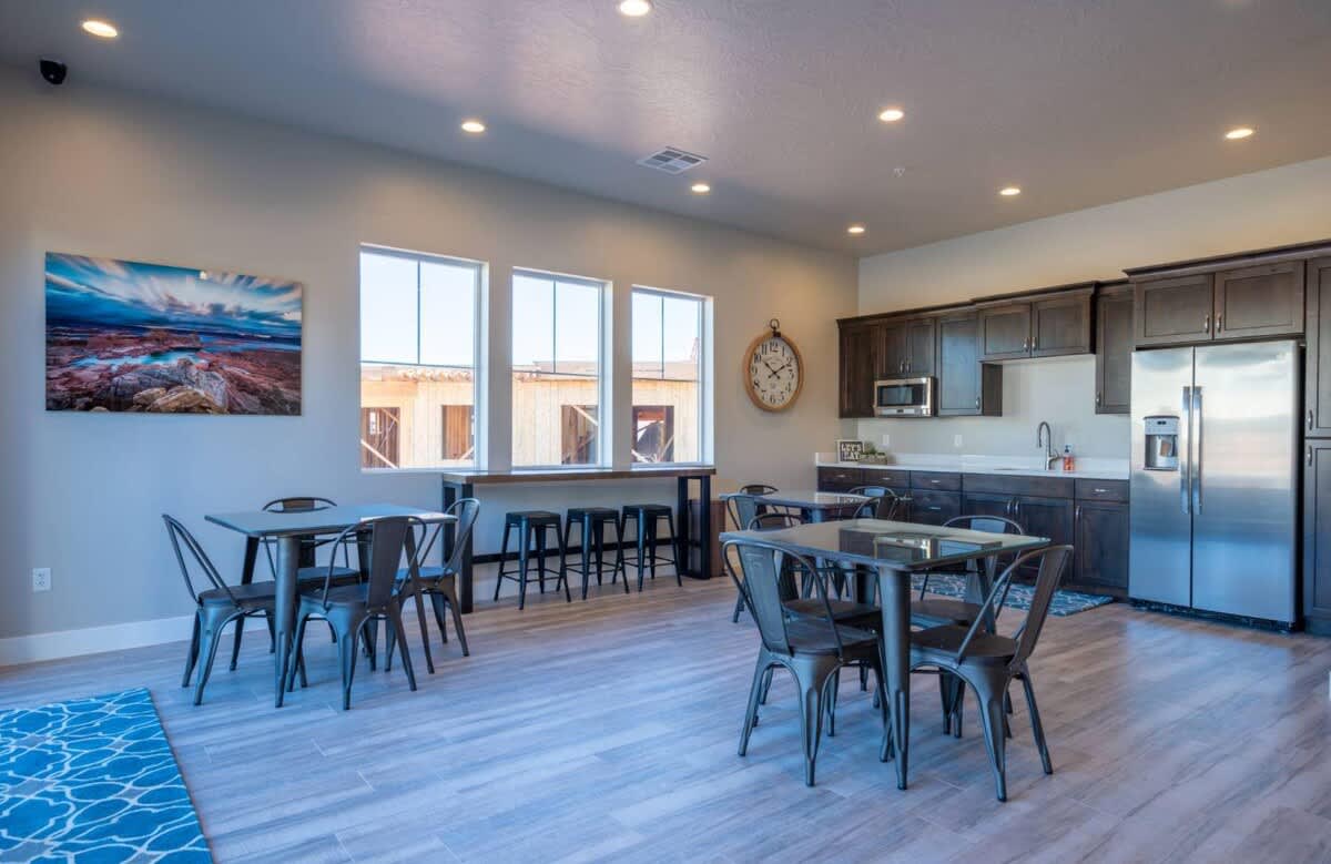Clubhouse kitchen with dining area - full access to guests
