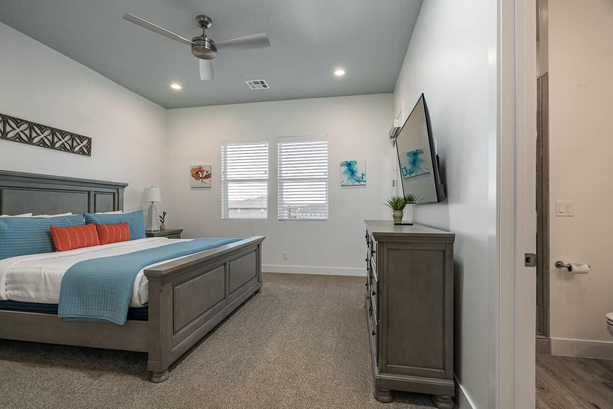 Bedroom 3 with king bed and TV