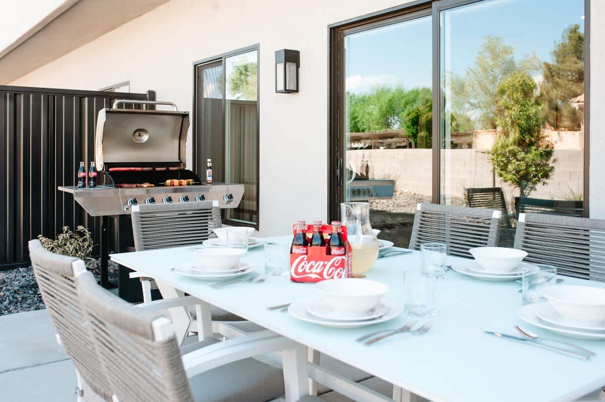 Patio dining for fun barbecues together