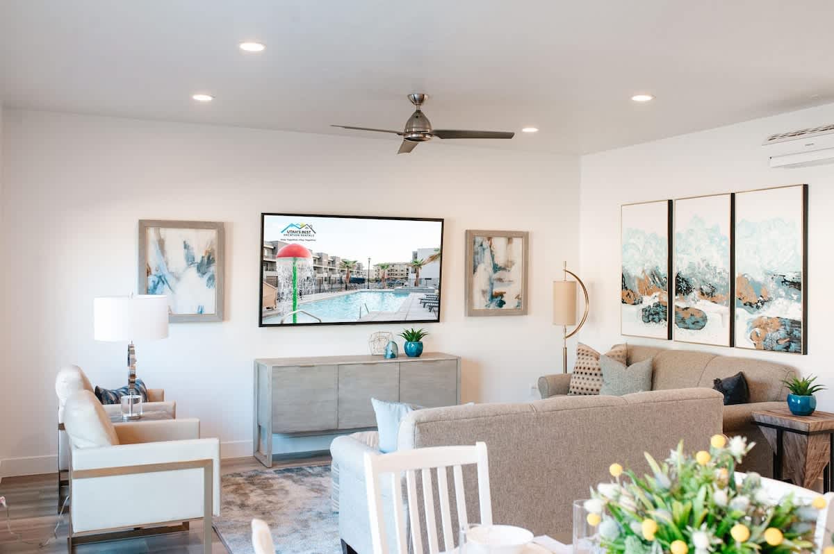 31 - The Gem at the Vue in St George with Community Pool 3