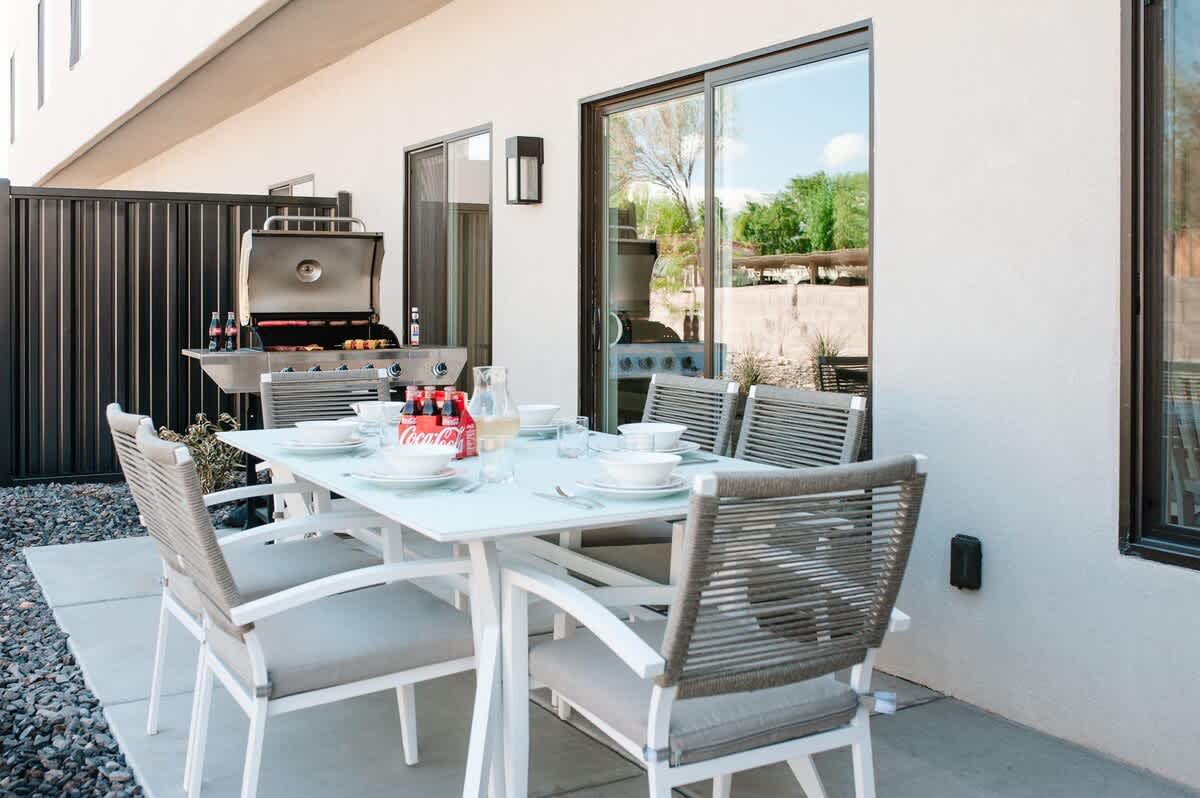Private patio with patio dining and barbecue