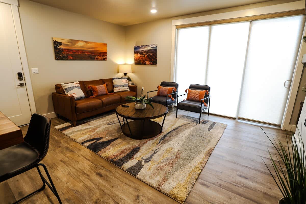 Sage Creek E3 in Moab with Private Hot Tub and Community Pool 4