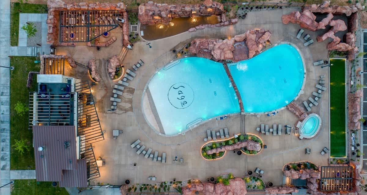 Bird eye view of the pool area