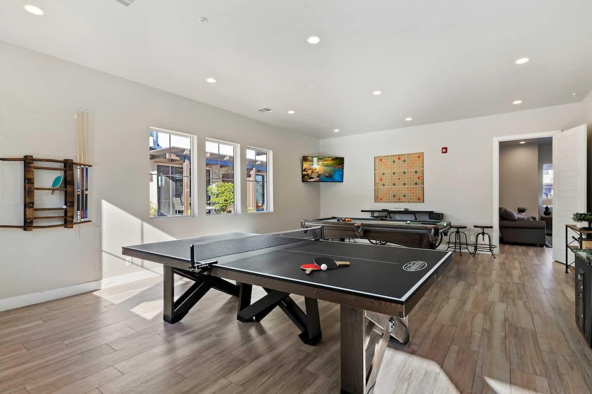 Clubhouse games room ping pong, billiards