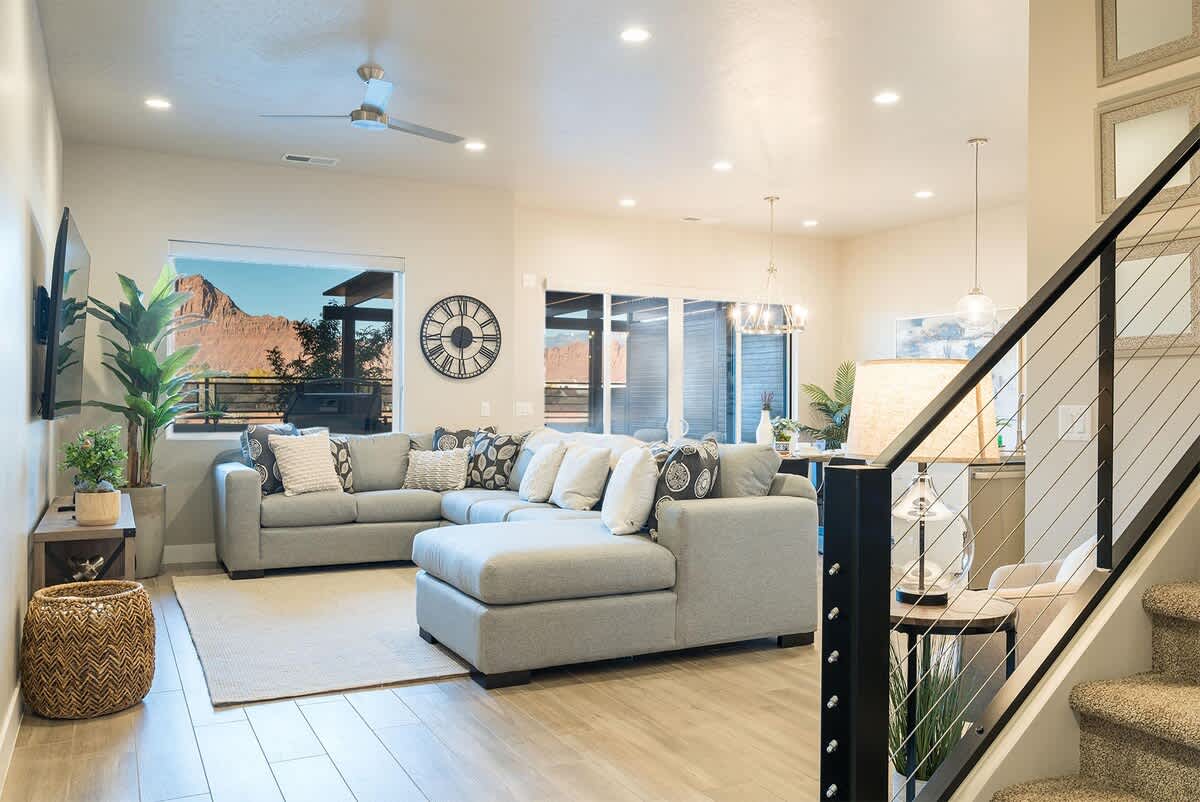 Open concept family room with spectacular views of Red Mountain