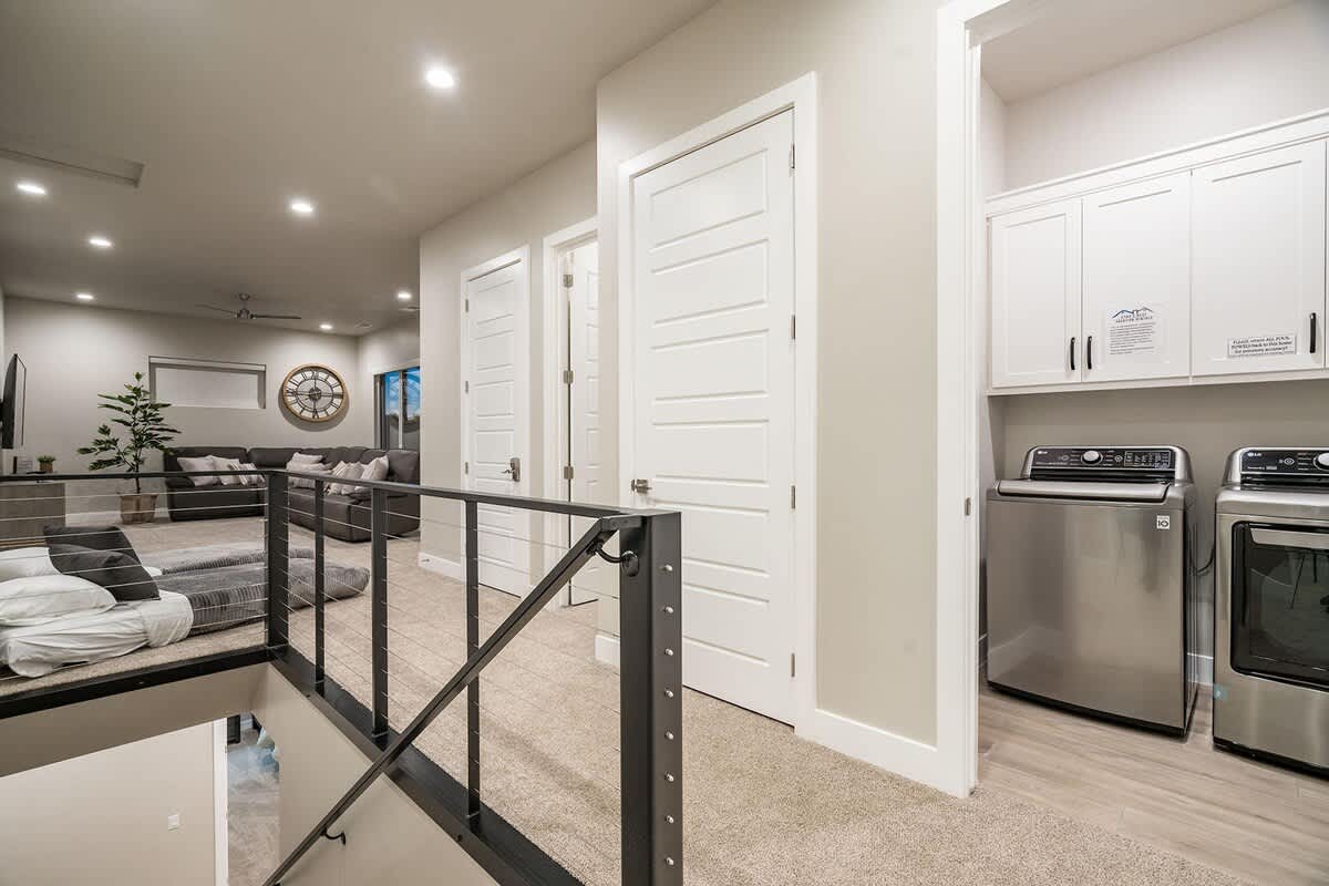 House 30 upper floor with washer and dryer provided