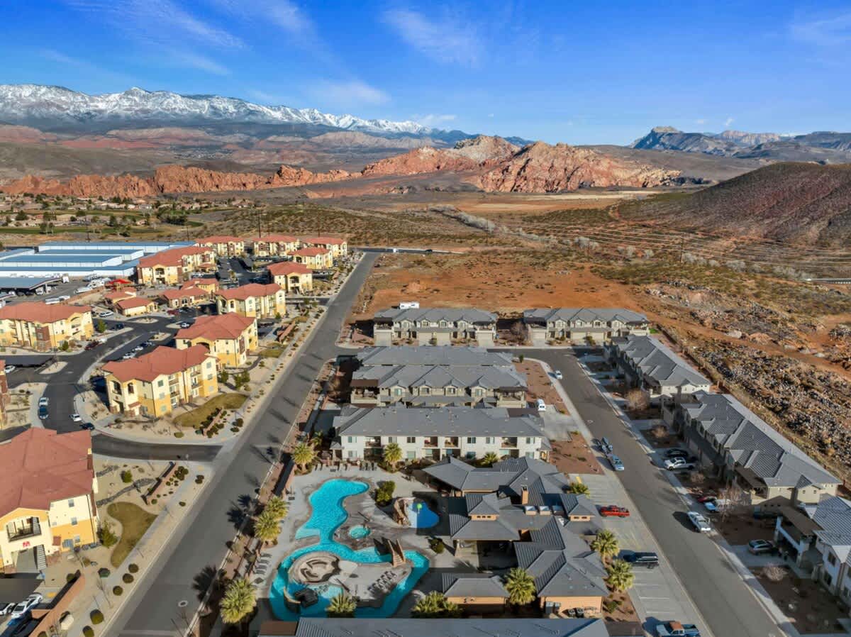 Zion Village Poolhouse in Hurricane with Pool and Hot Tub | Photo 54