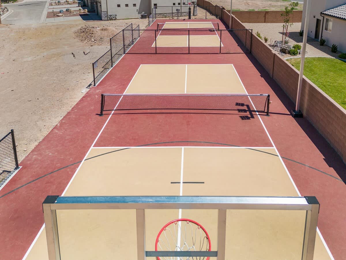 Zion Village Poolhouse in Hurricane with Pool and Hot Tub | Photo 7