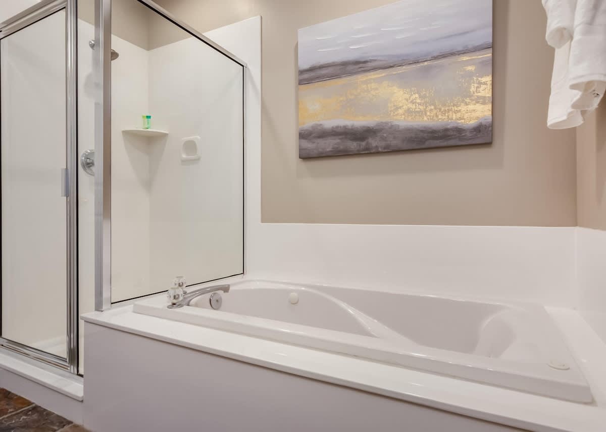 Master bathroom in Union Gateway home