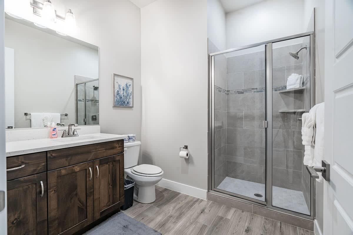 Bathroom for bedroom 5 with shower