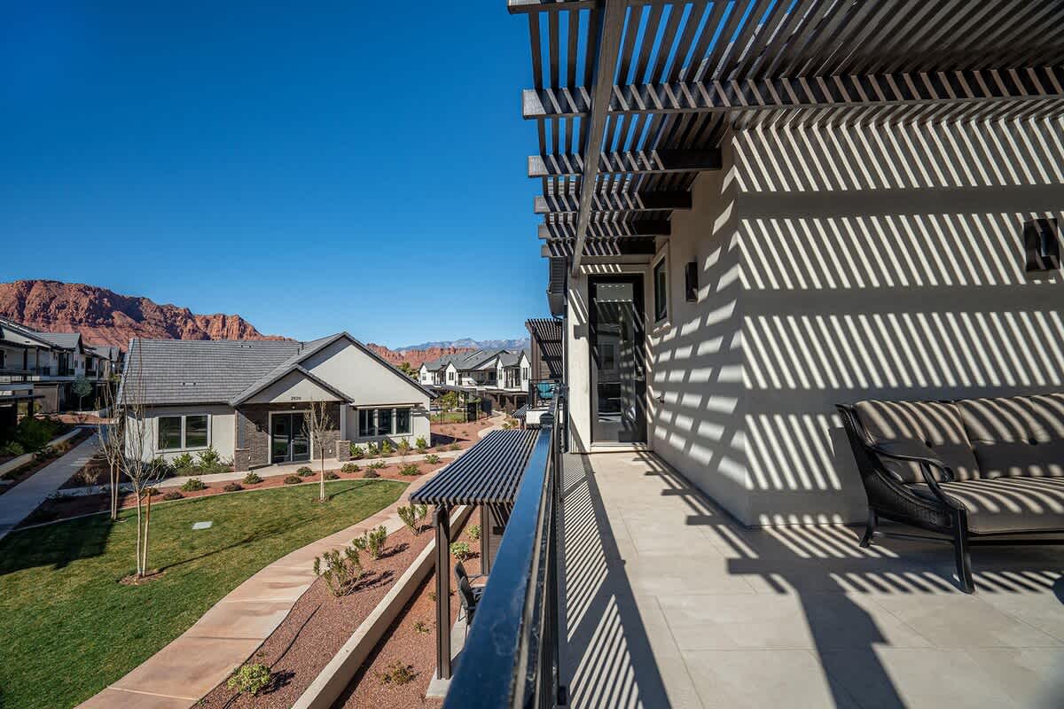 Clubhouse and mountain view from balcony