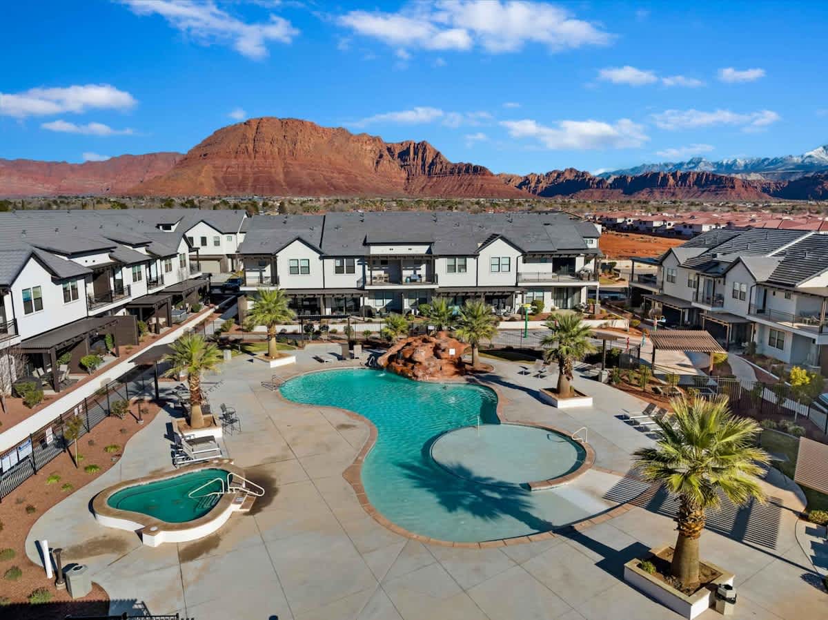 Ocotillo Springs Community