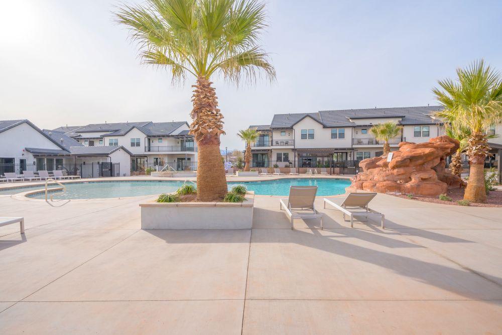 Poolside area to relax and enjoy the amazing weather