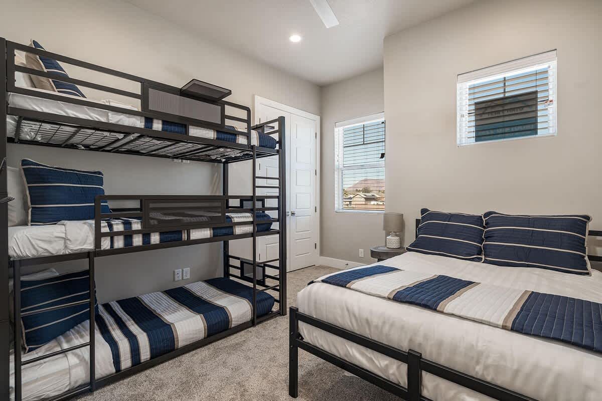 House #50 bedroom 3 bunk room sleeps 5