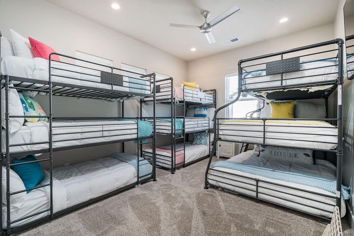 Bedroom 5 ultimate bunk room sleeps 11