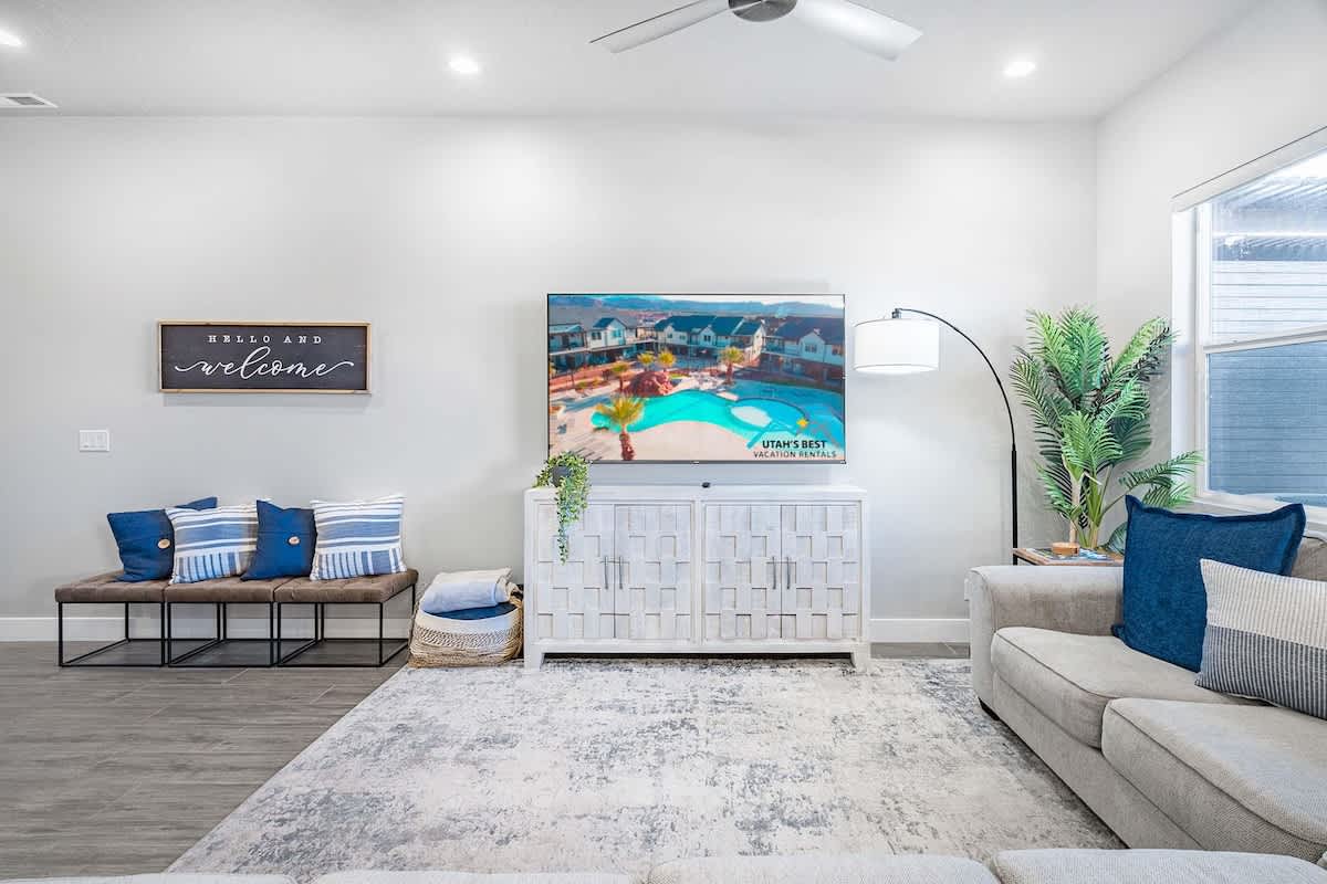 House #66 modern living room