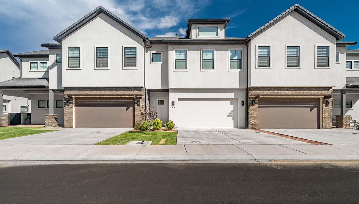 Front exterior of home #66