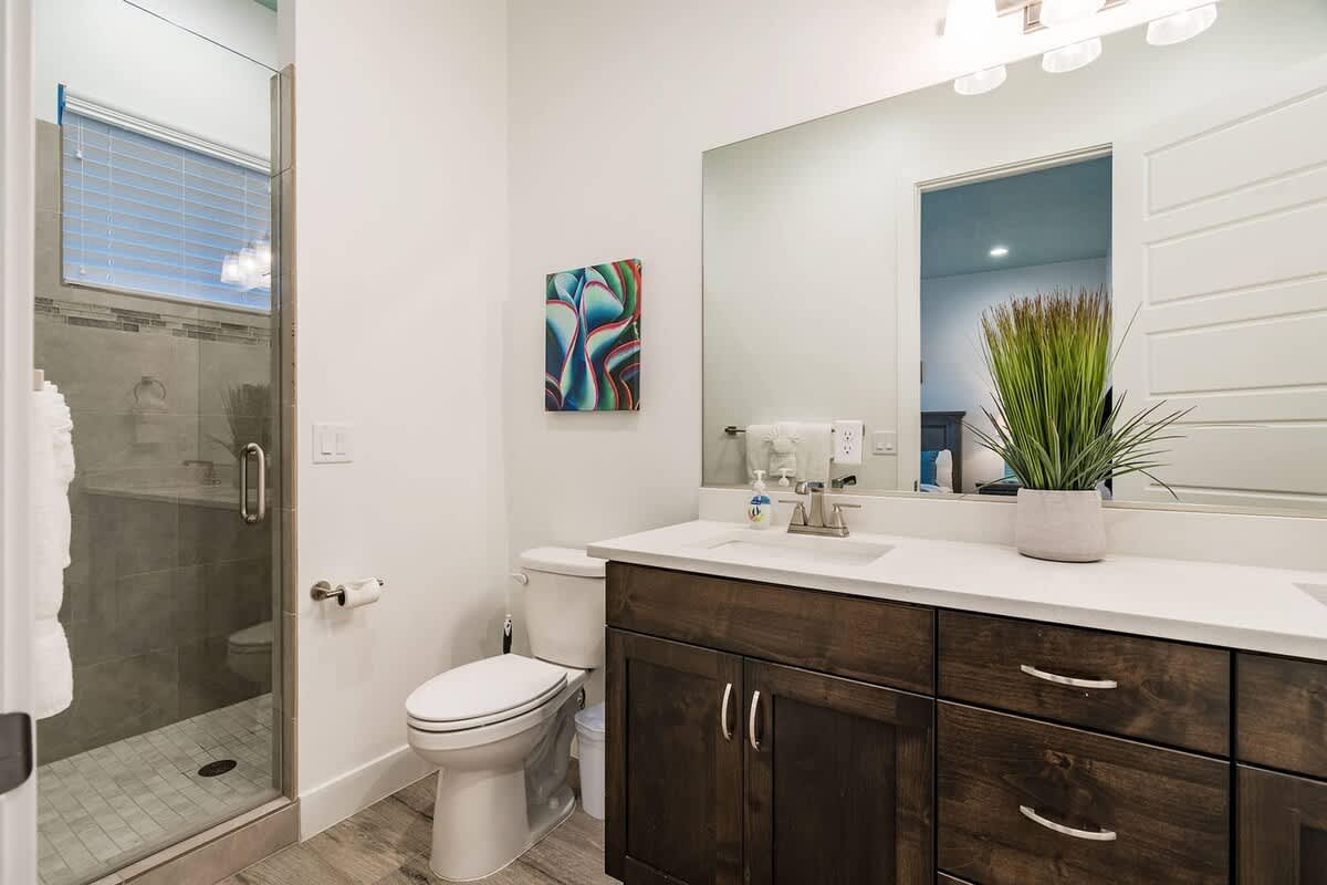 62 - Bathroom for bedroom 3 with shower