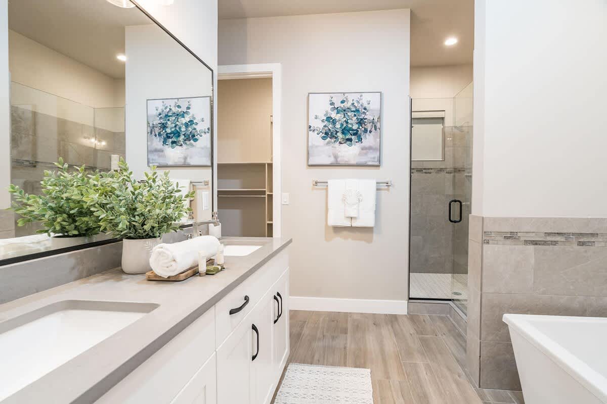 30 - Gorgeous modern master bathroom with 2 sinks, tub, shower