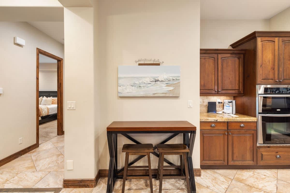 Additional dining seats that can also be used as a desk/workspac