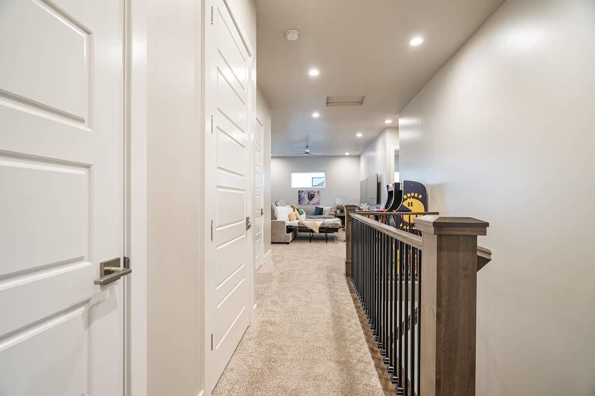 #53 - Upper floor hallway to family room