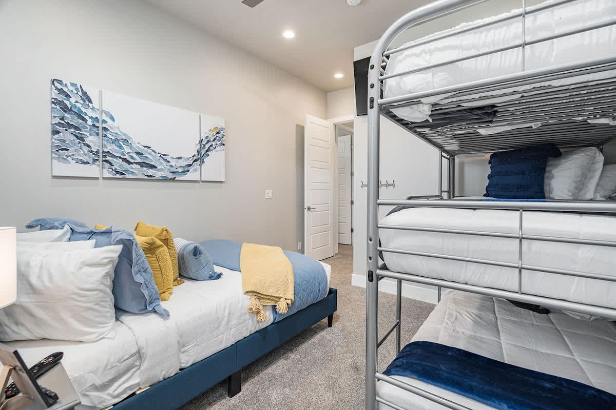 #52 - Bedroom 4 bunk room