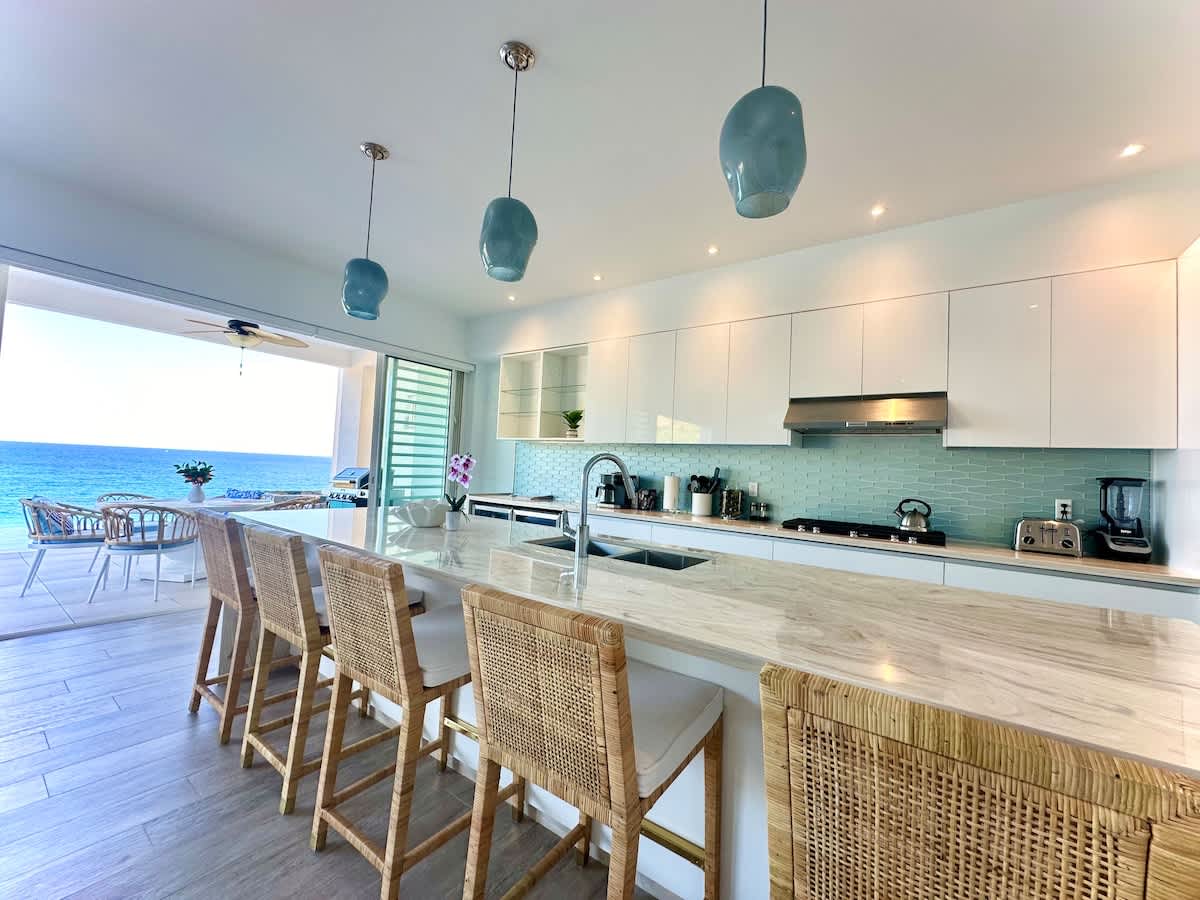 SeaBreeze Luxury Villa Pool & Hot tub Indigo Bay · Indigo Bay | SeaLaVie SXM — photo 3