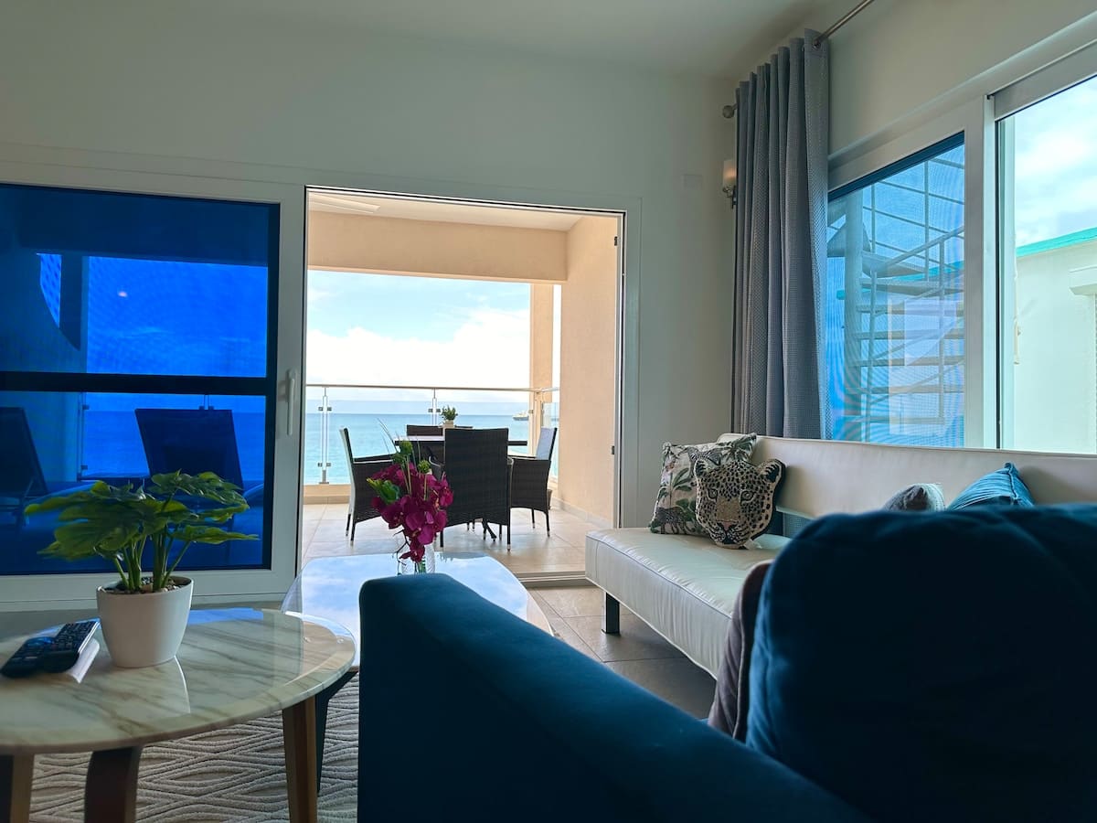 SeaShores Beach Front 1 Brm Apt With Generator · Simpson Bay | SeaLaVie SXM — photo 4