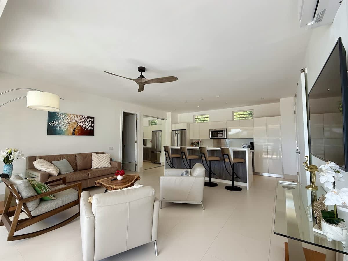 SeaBelle 2 Bedroom Condo in Indigo Bay SXM · Indigo Bay | SeaLaVie SXM — photo 2