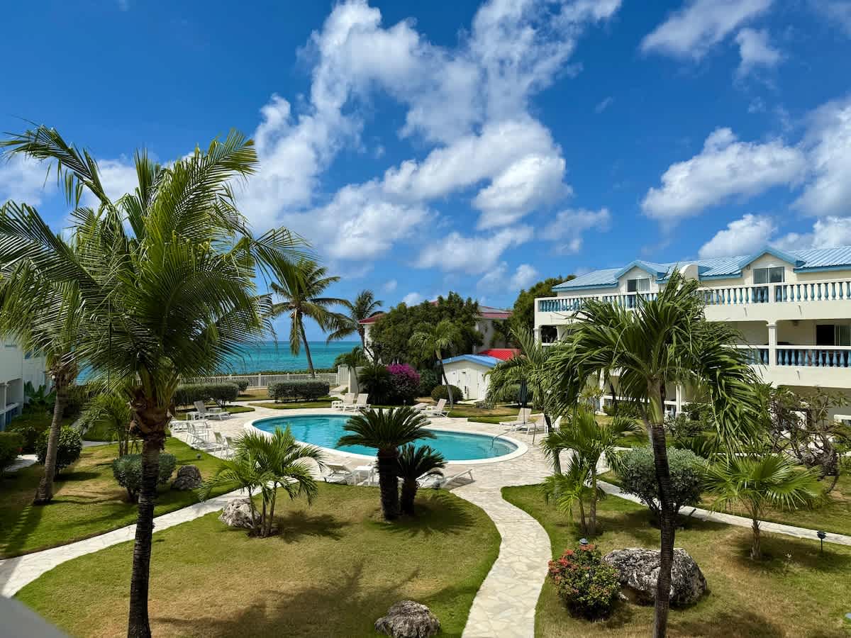 SeaBliss 3BR Palm Beach Condo. Simpson Bay · Simpson Bay | SeaLaVie SXM — photo 10