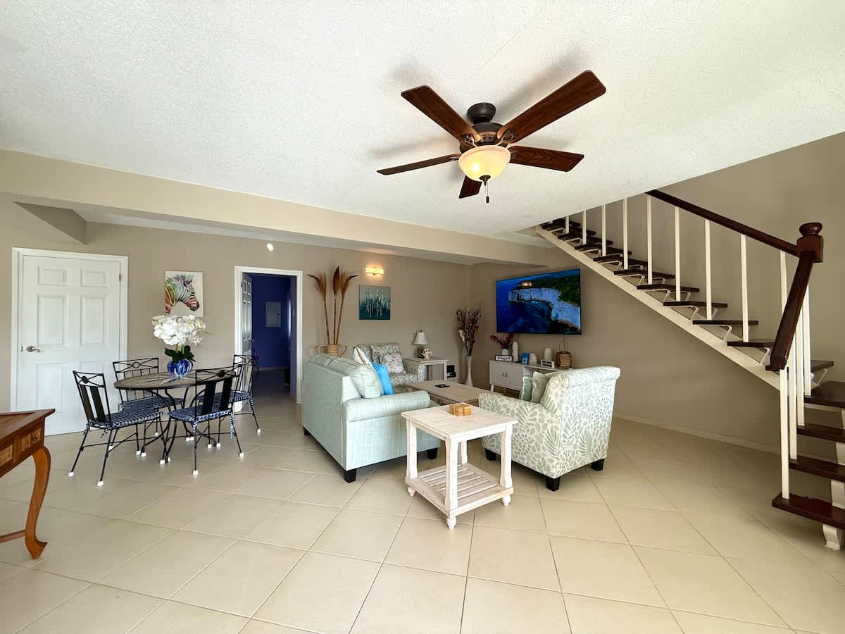 SeaBliss 3BR Palm Beach Condo. Simpson Bay · Simpson Bay | SeaLaVie SXM — photo 3