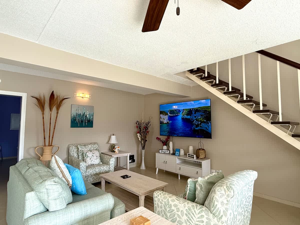 SeaBliss 3BR Palm Beach Condo. Simpson Bay · Simpson Bay | SeaLaVie SXM — photo 4