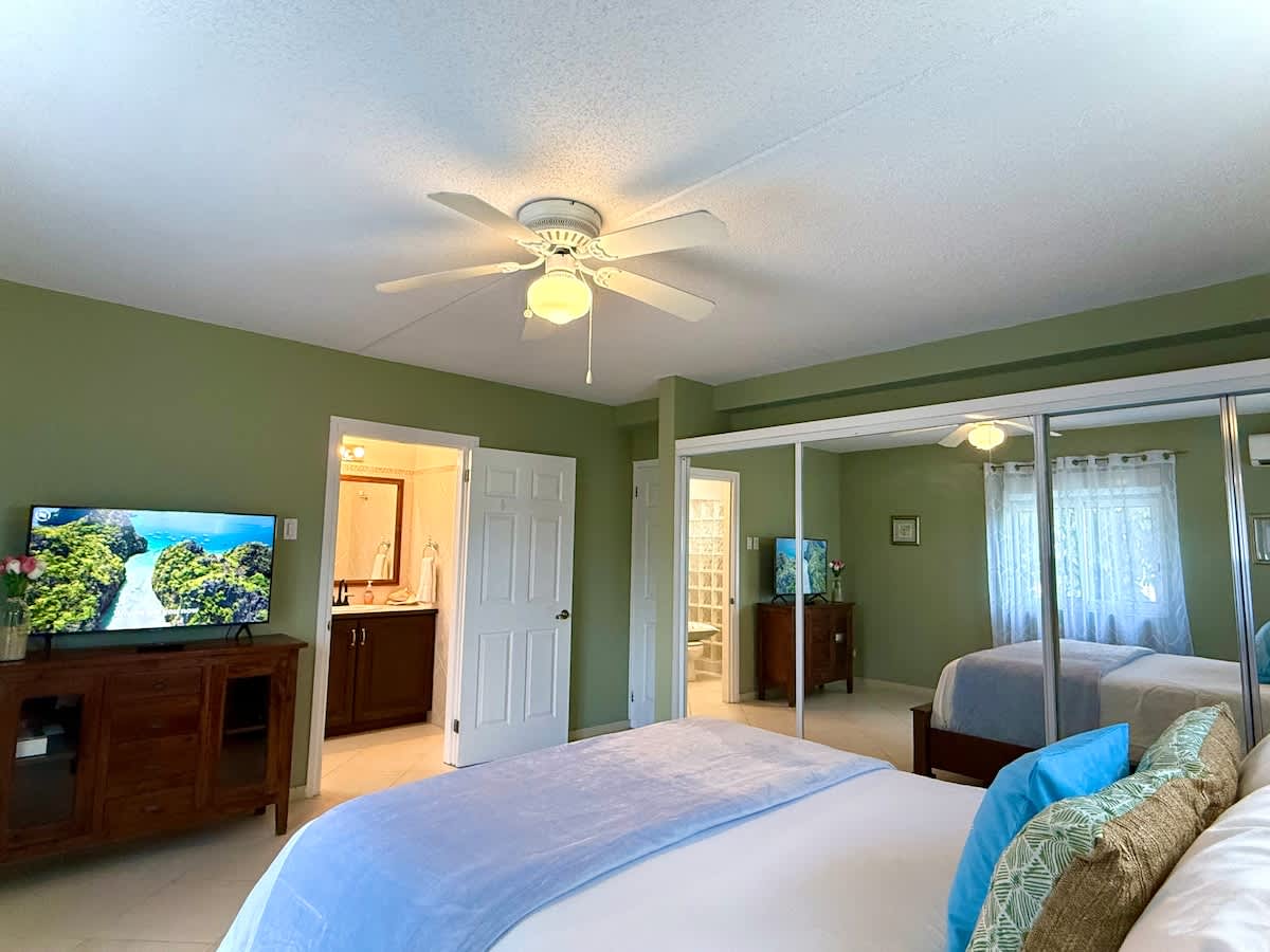 SeaBliss 3BR Palm Beach Condo. Simpson Bay · Simpson Bay | SeaLaVie SXM — photo 19
