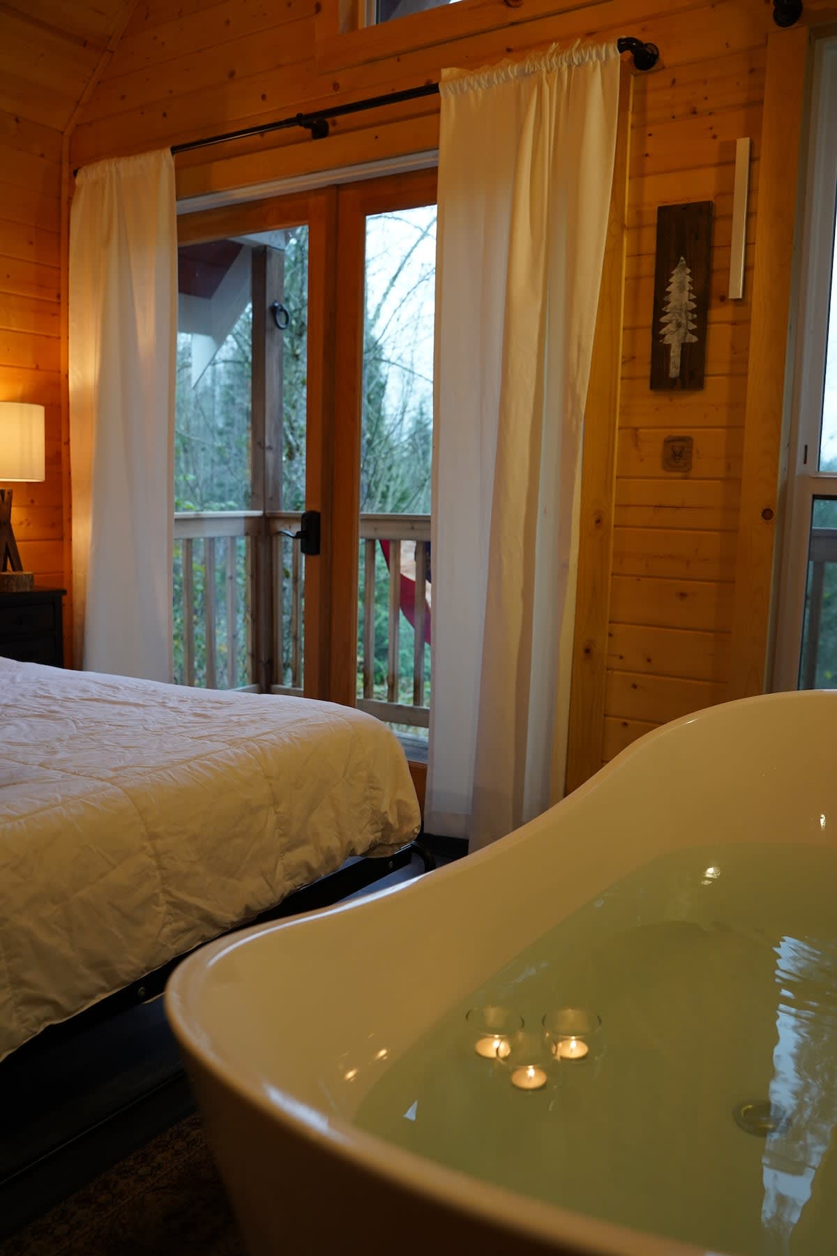 Treehouse Place at Deer Ridge Ole Mill