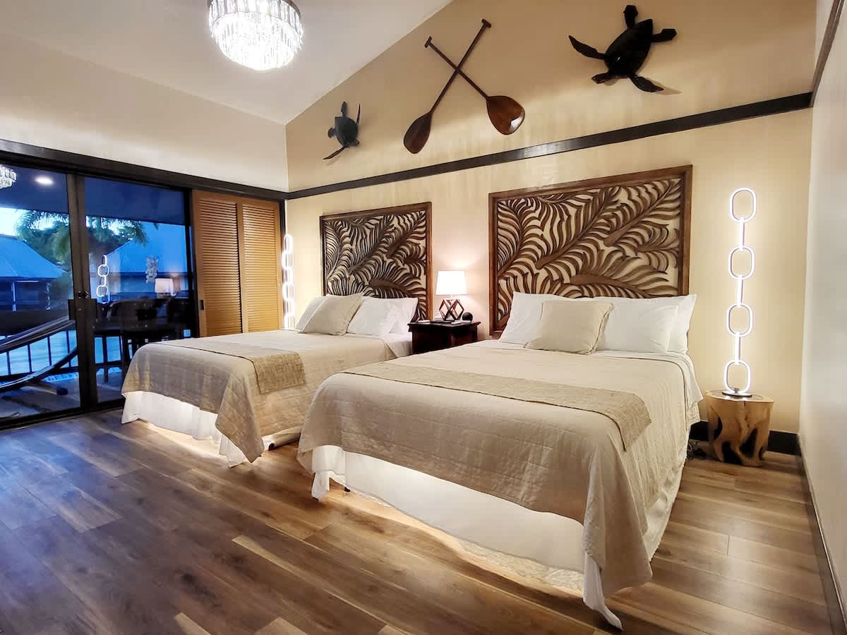 Tropical Garden Condo with Pool Kitchen, and AC