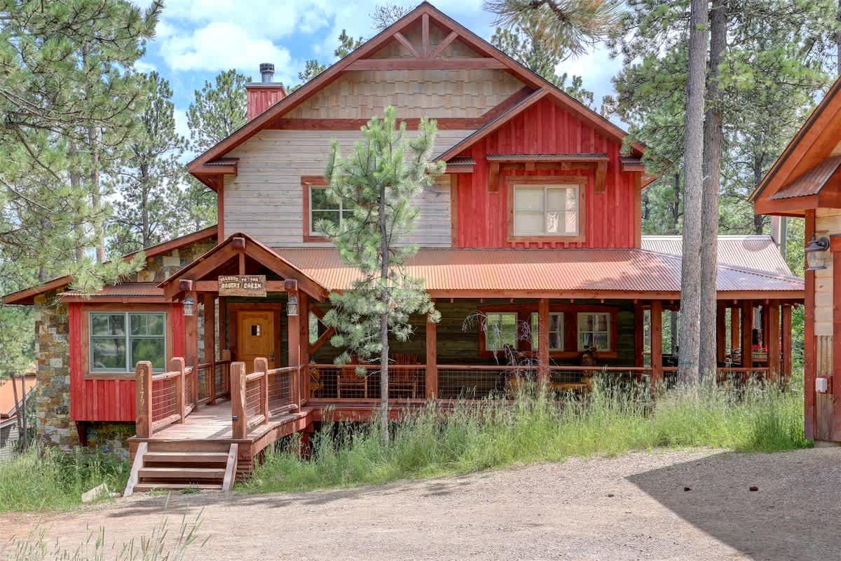 Ore Car Lodge — Lead, SD — vacation rental