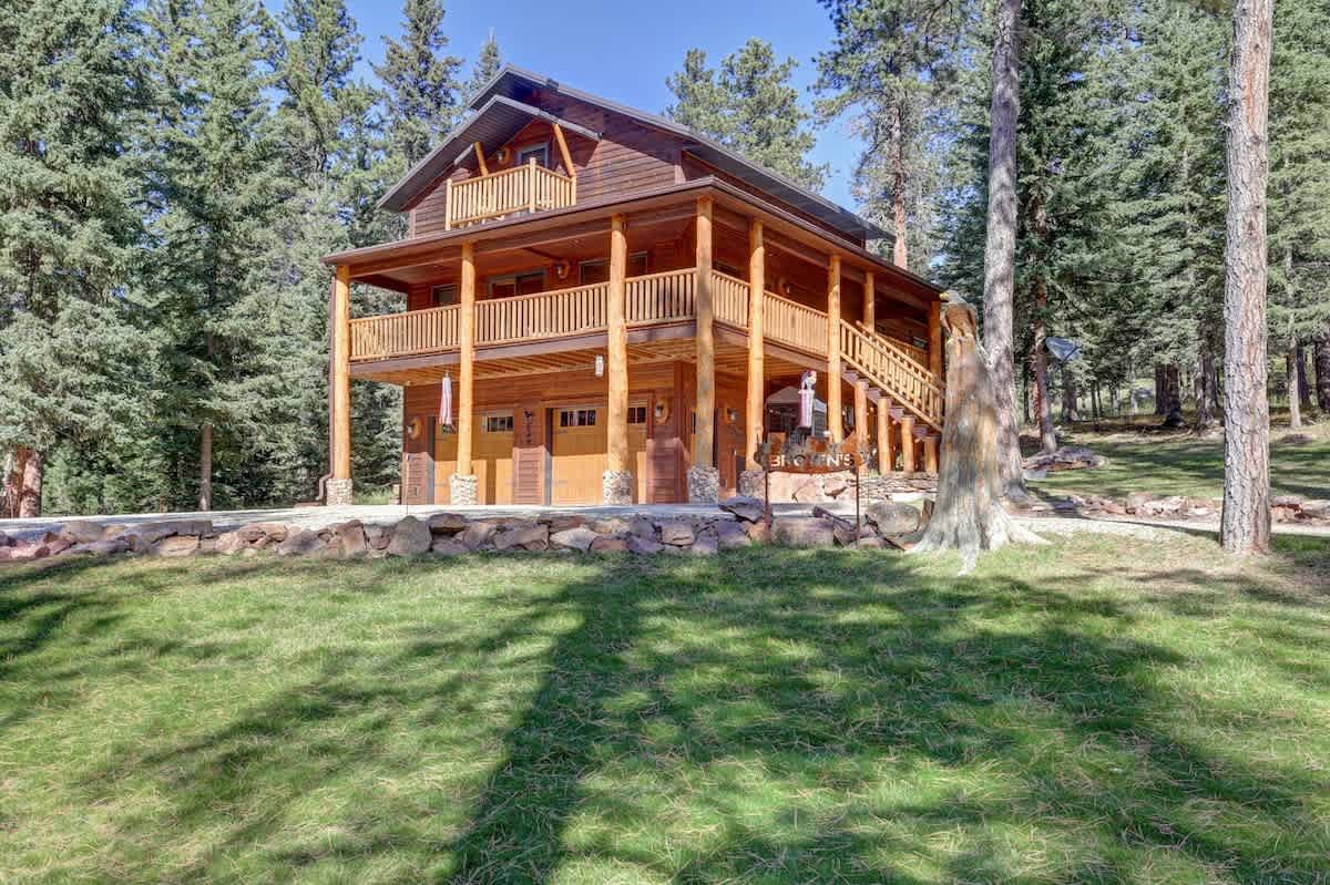 Eagle`s Lair — Lead, SD — vacation rental