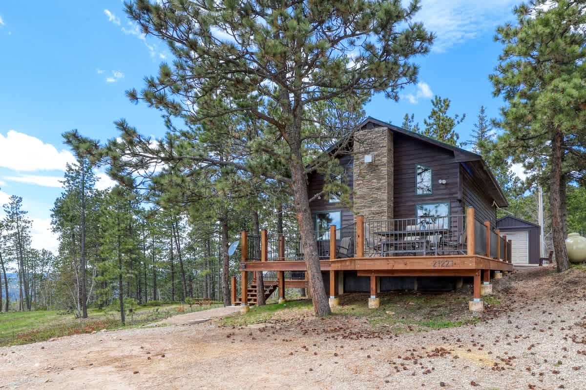 Serenity Ridge Retreat – Cozy Cabin with Hot Tub & Mountain Views Near Terry Peak — Lead, SD — vacation rental