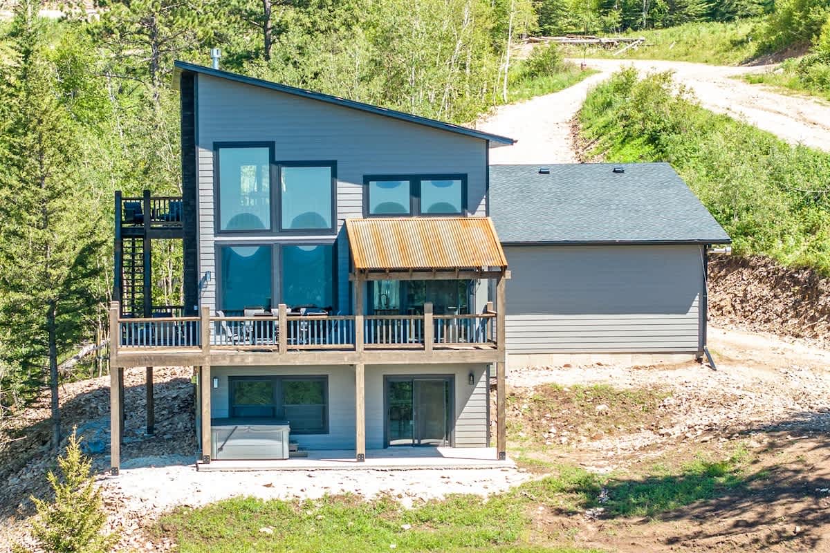 Golden Eagle`s Nest - Private! Amazing views! — Lead, SD — vacation rental