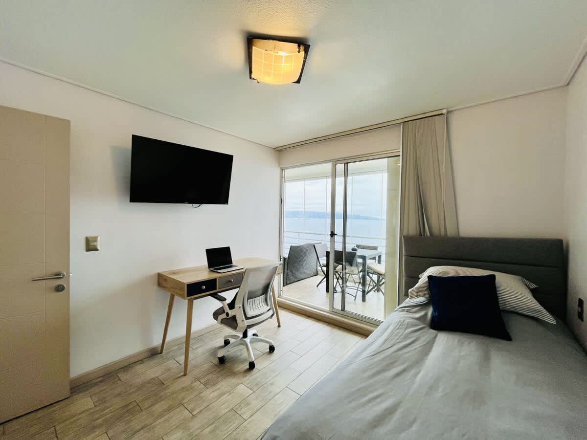 Oceanview Family Retreat in Exclusive Reñaca