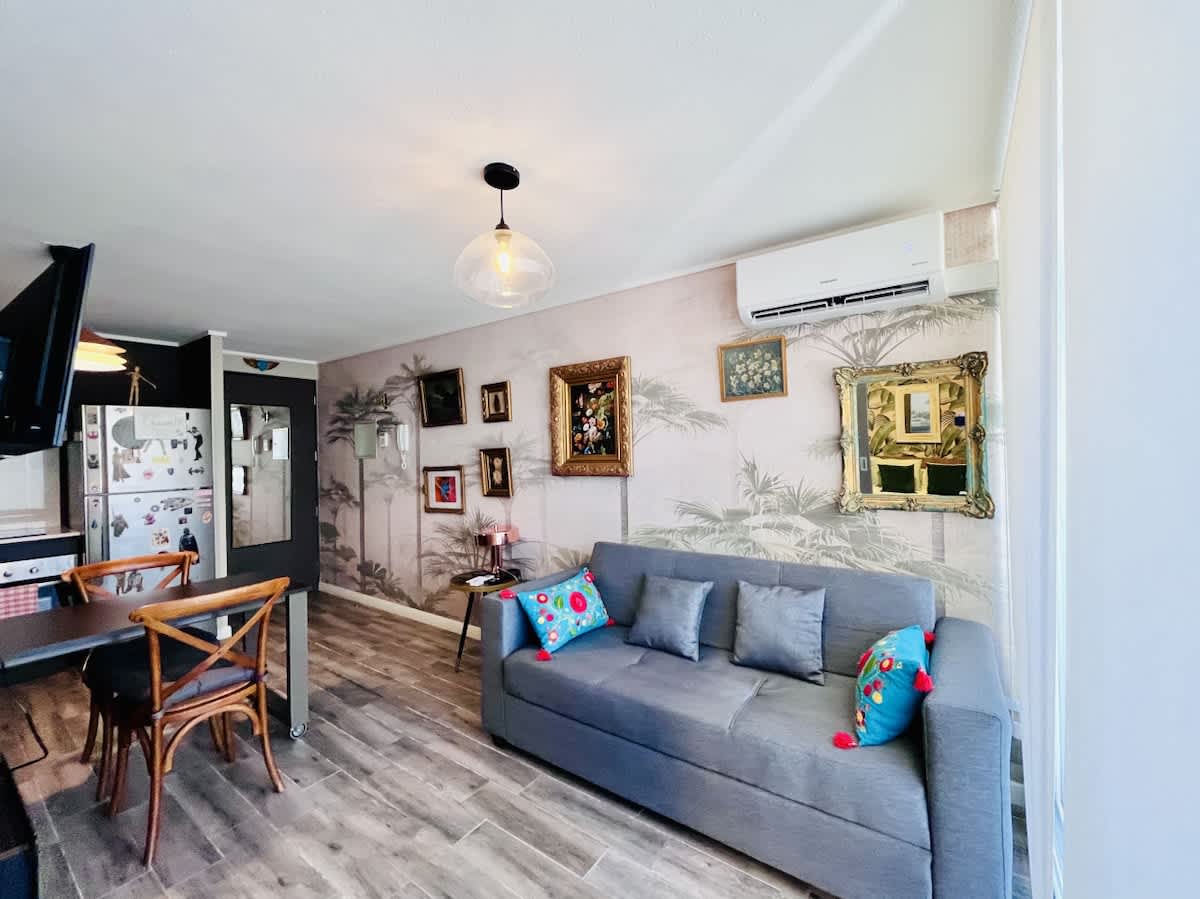 Artistic Ñuñoa Apartment w/ Free Parking & A/C