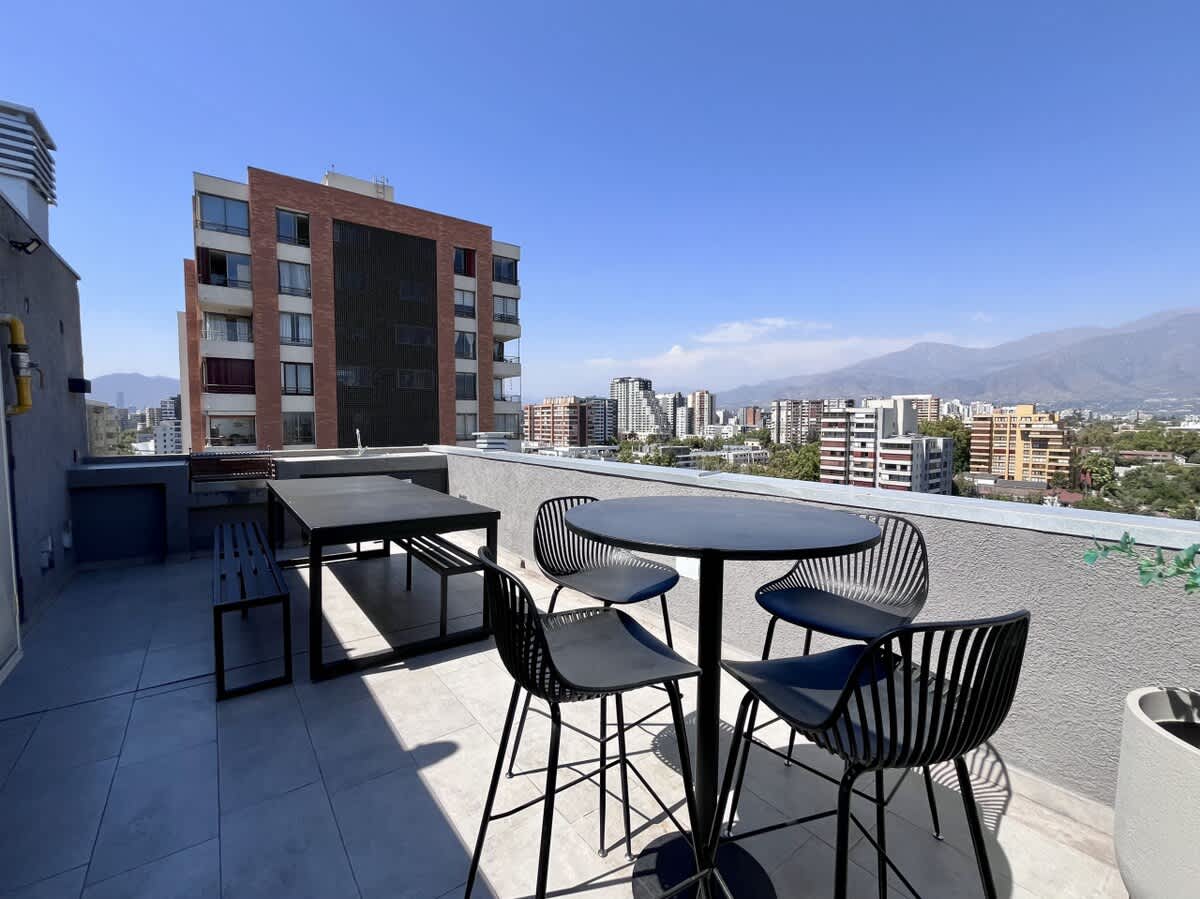 Vibrant Ñuñoa Apartment | Gym Laundry Parking Pool