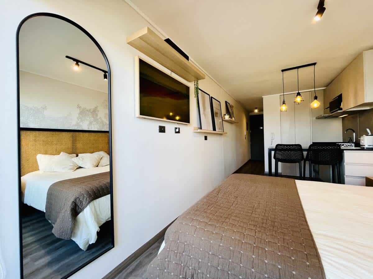 Charming Studio in Ñuñoa w/ A/C & Free Parking