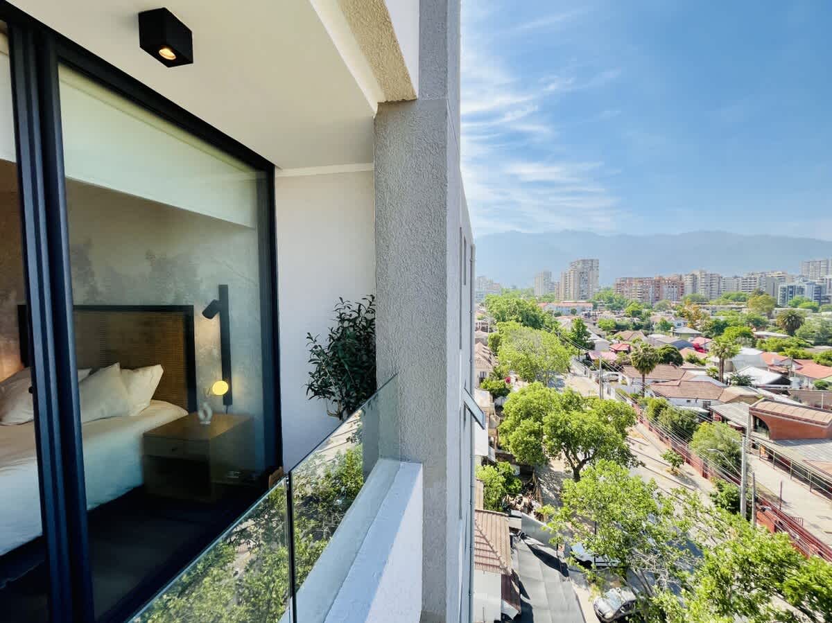 Charming Studio in Ñuñoa w/ A/C & Free Parking