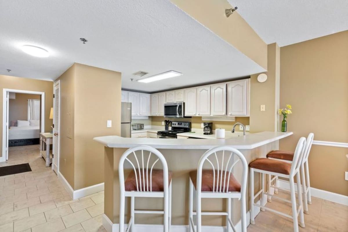 Jade East Towers 1120 8