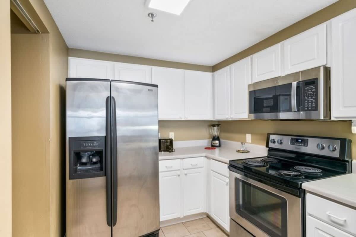 Jade East Towers 1810 | Photo 11