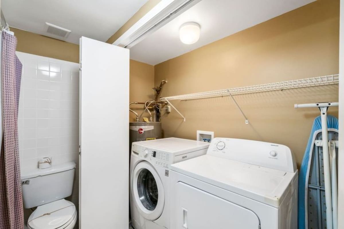 Jade East Towers 1820 | Photo 31