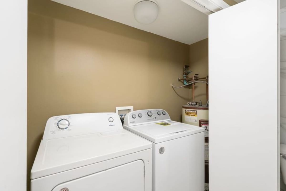 Jade East Towers 1840 | Photo 29