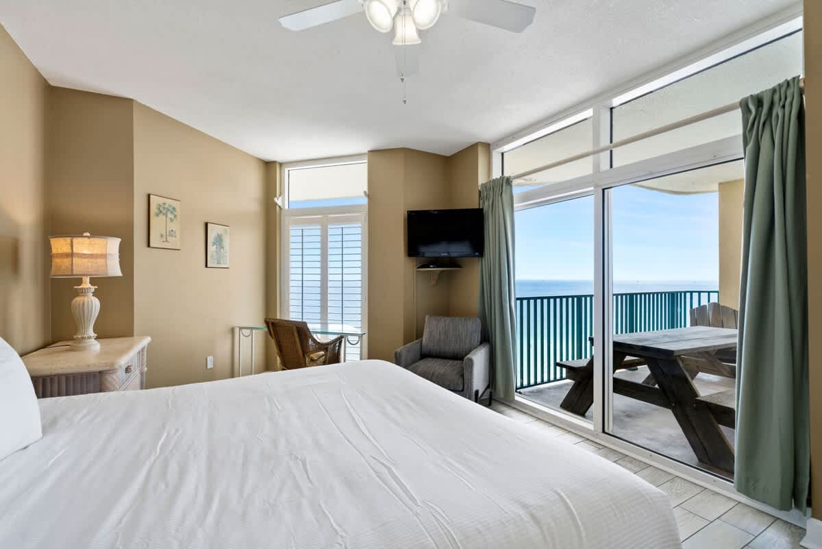 Jade East Towers 1850 12